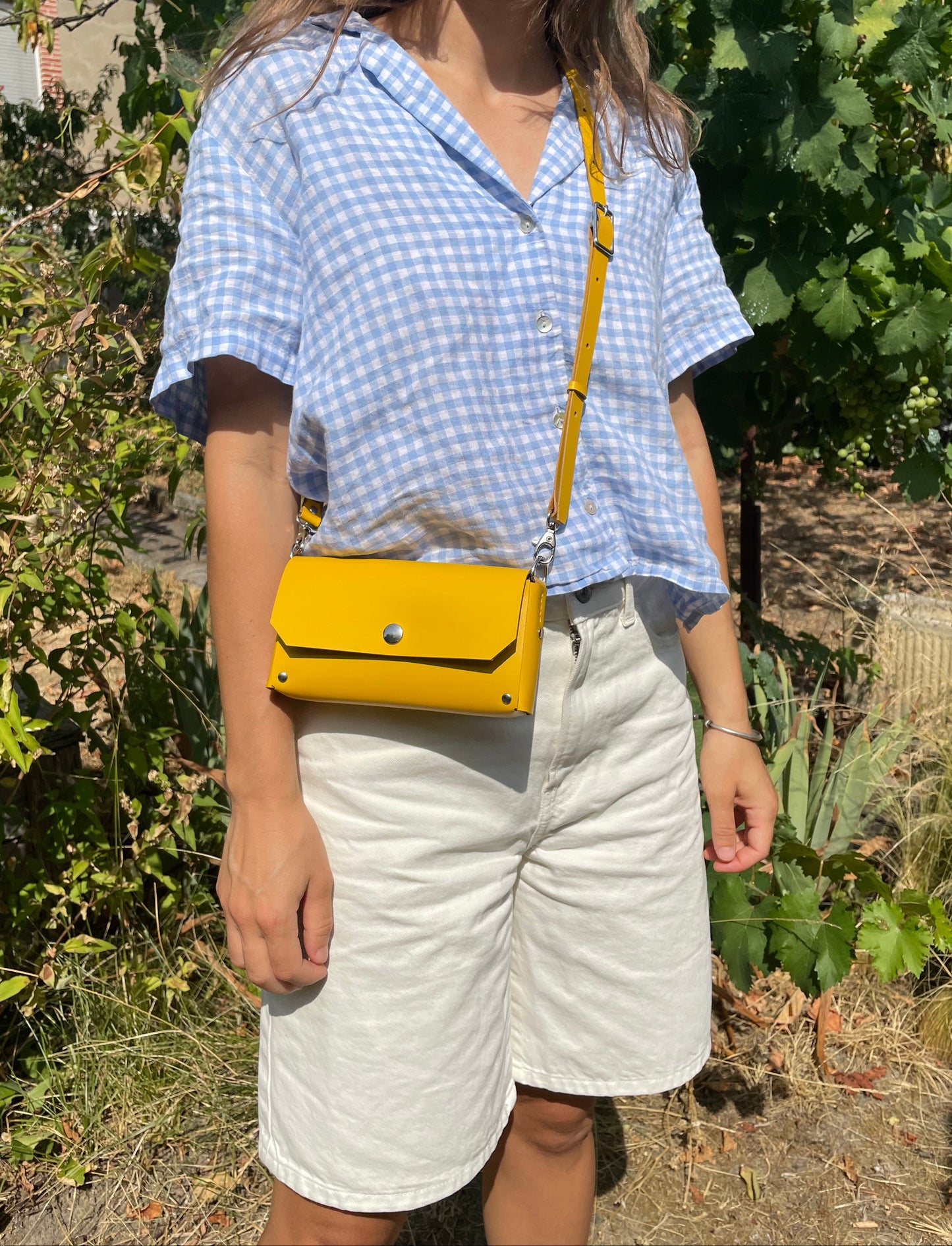 Pochette Luti / cuir jaune soleil