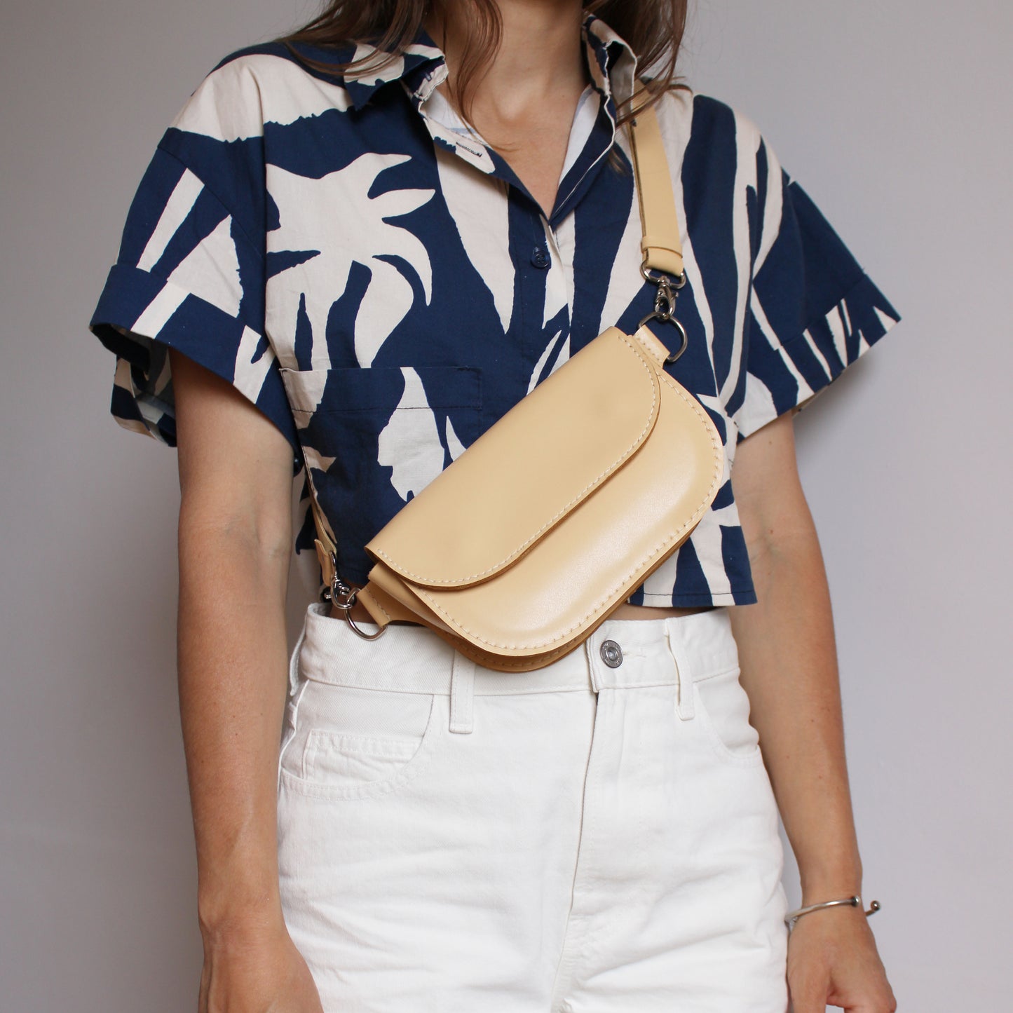 Banane Oscar / Cuir beige