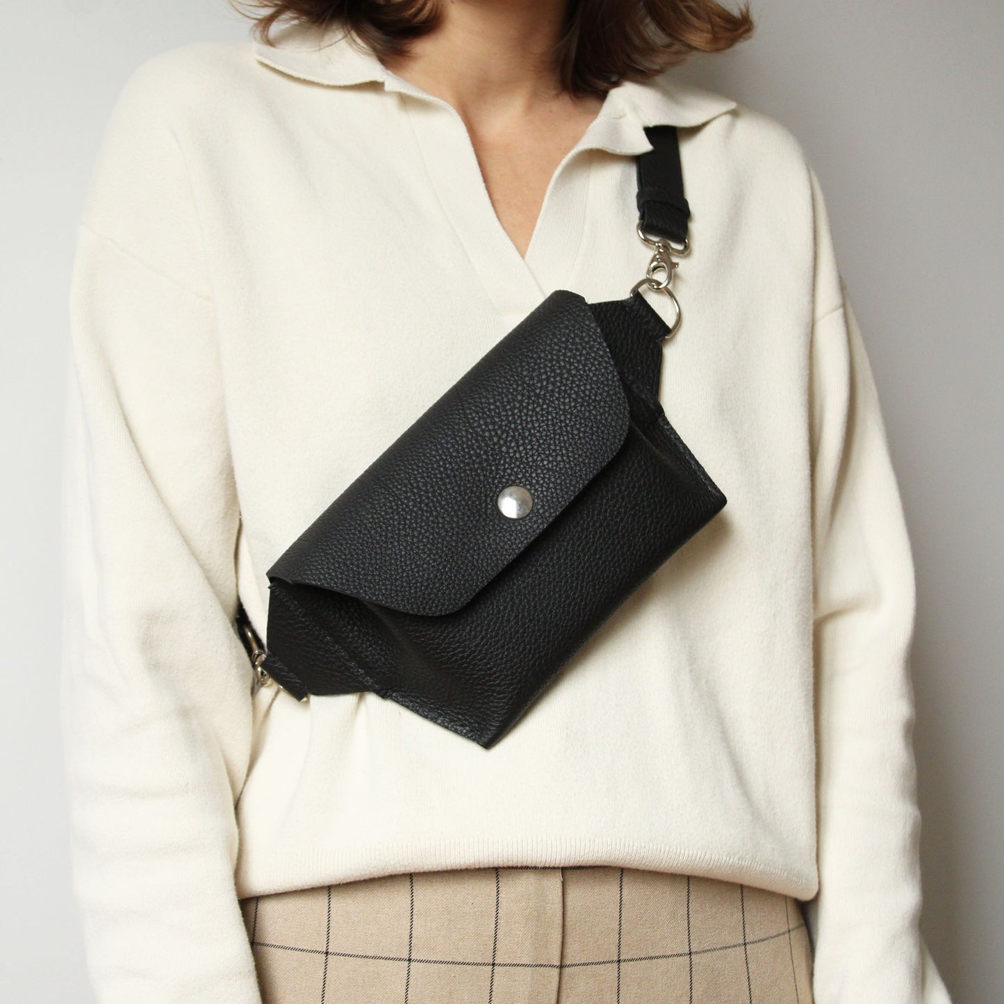 Banane Dwich / Cuir noir