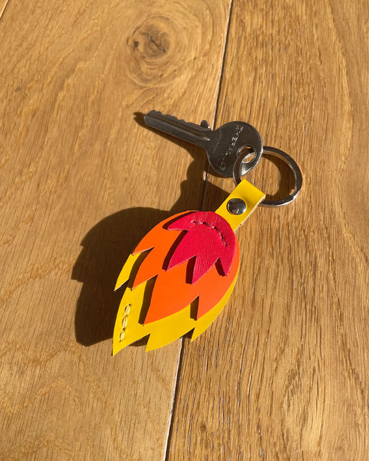 porte-clés feu / cuir