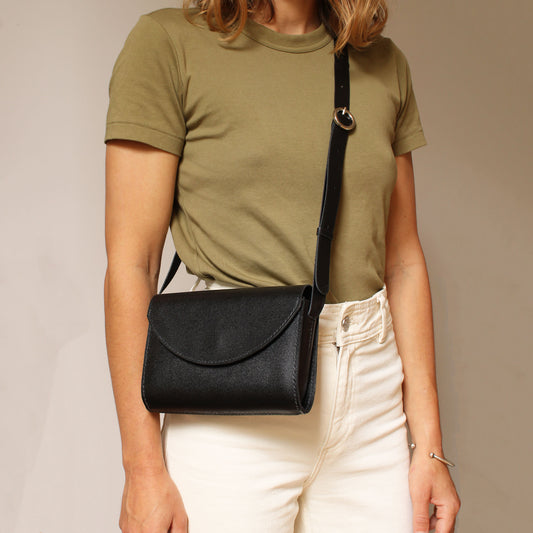 Sac Camélia - Classique / Cuir noir brillant